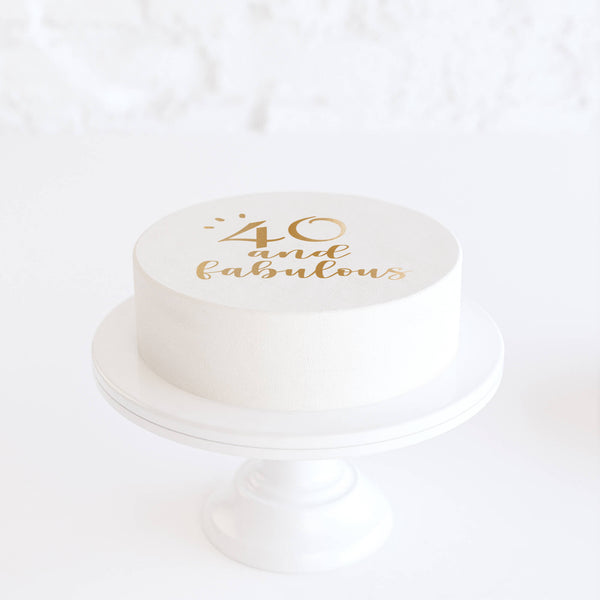 Bolo branco "40 and fabulous"